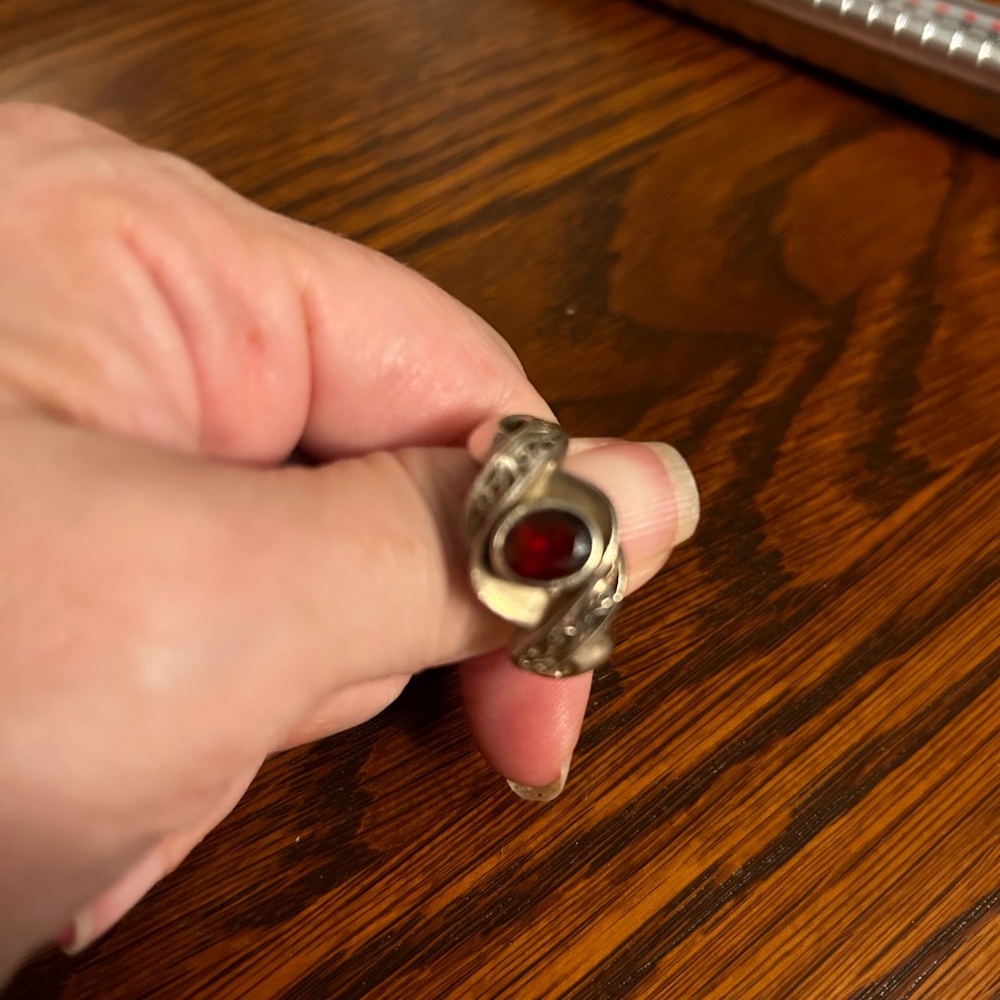 Sterling Silver Garnet Ring Size 9
